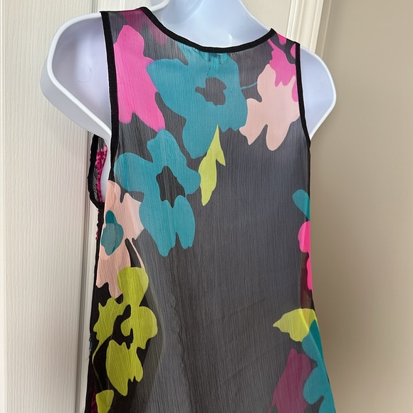 CANDIE’S Sheer Floral Tank - Picture 5 of 7